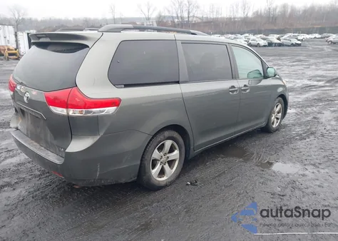 2011 Toyota Sienna Le V6 из США, поврежденный, VIN 5TDKK3DC3BS101283